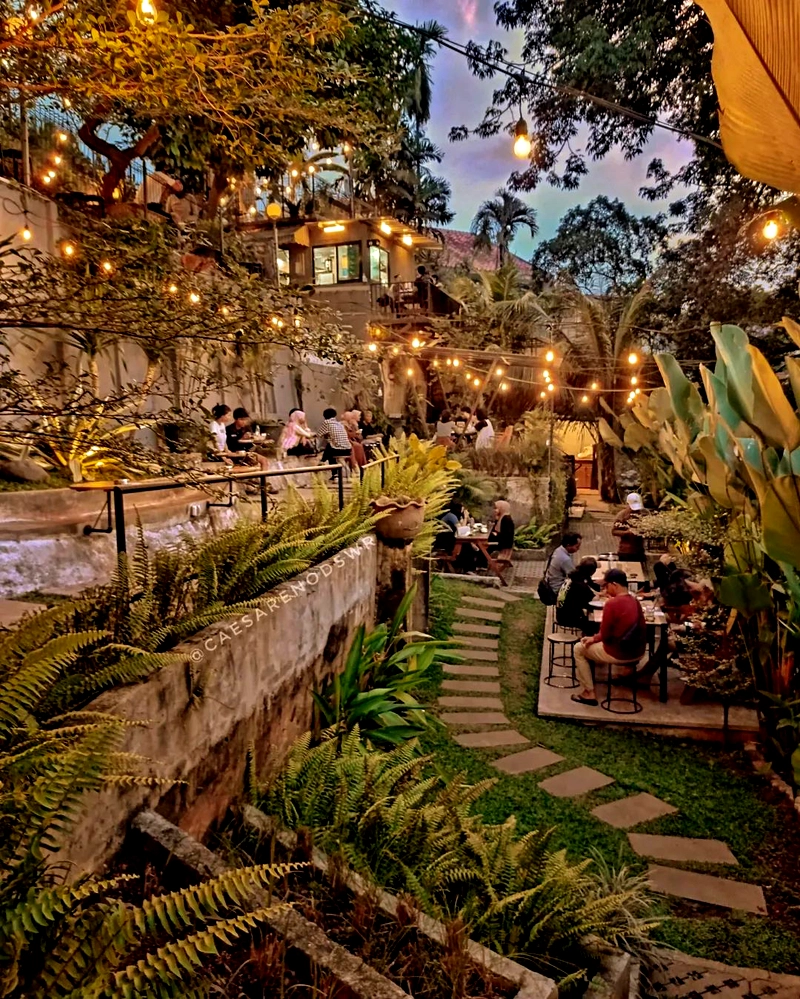 Nama Cafe Tema Jazz Bernuansa Alam